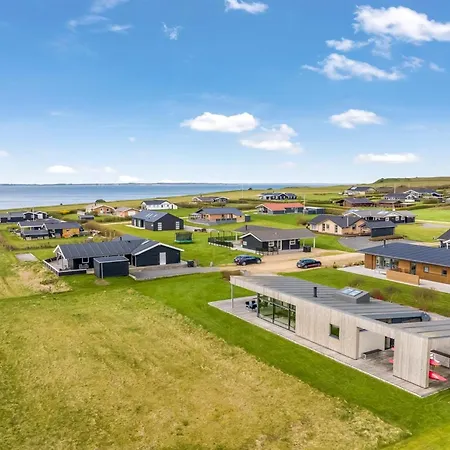 Safir - 200m To The Fjord By Interhome Nyaraló *